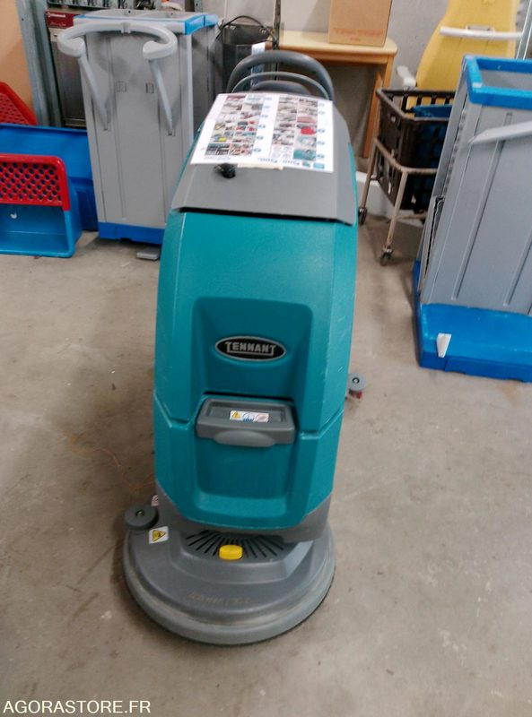 Auto laveuse TENNANT T300 - Машина за чистење подови: слика 5 Auto laveuse TENNANT T300 - Машина за чистење подови: слика 5