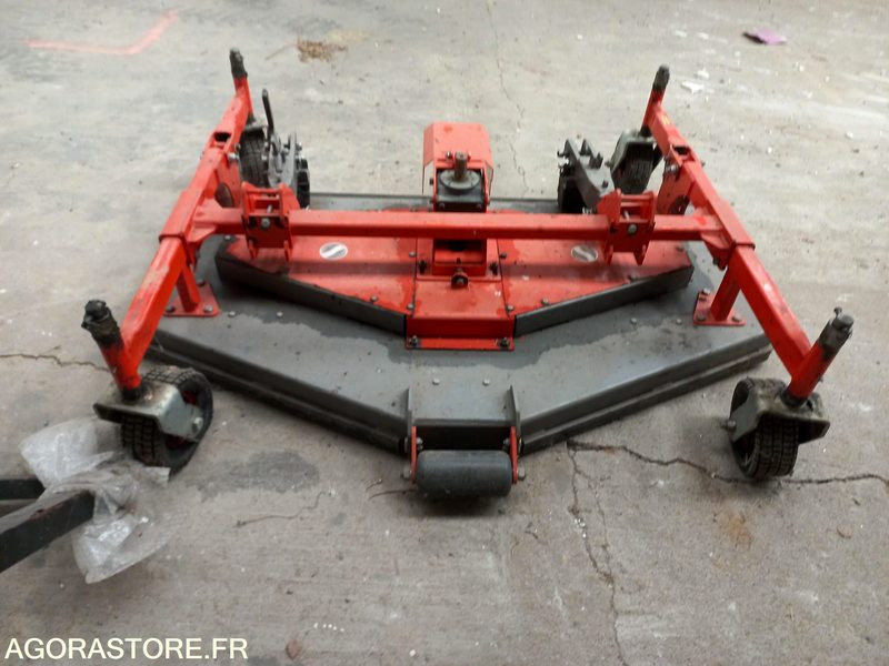 Coupe de tondeuse mulchng Morgneux TMC 150 fixation Kubota - Градинарска косилка: слика 5 Coupe de tondeuse mulchng Morgneux TMC 150 fixation Kubota - Градинарска косилка: слика 5