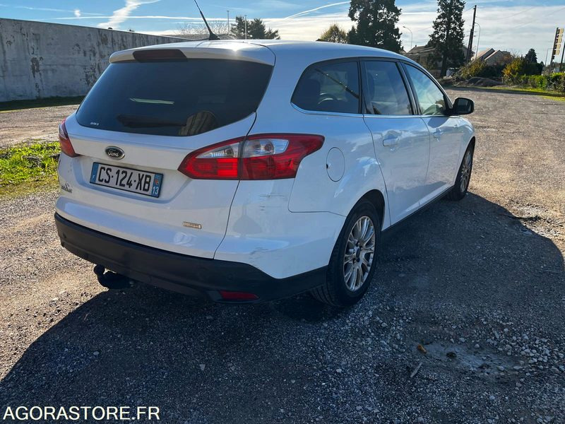 Ford focus 1lecoboost 2013 149000km - Караван: слика 3 Ford focus 1lecoboost 2013 149000km - Караван: слика 3