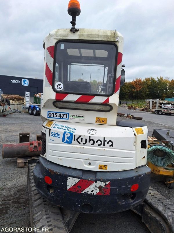 Mini pelle KUBOTA U35 - Мини багер: слика 1 Mini pelle KUBOTA U35 - Мини багер: слика 1