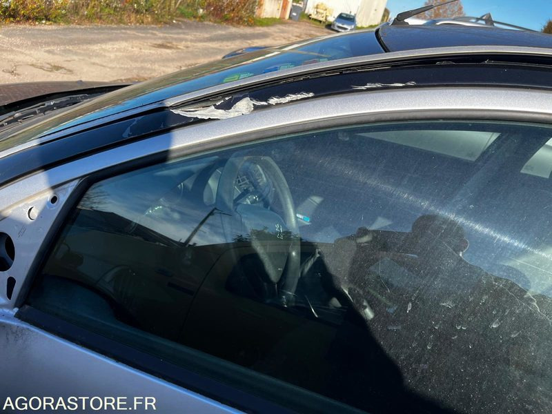 Автомобил peugeot 206+ 1.4 hdi 2009 185000km: слика 9