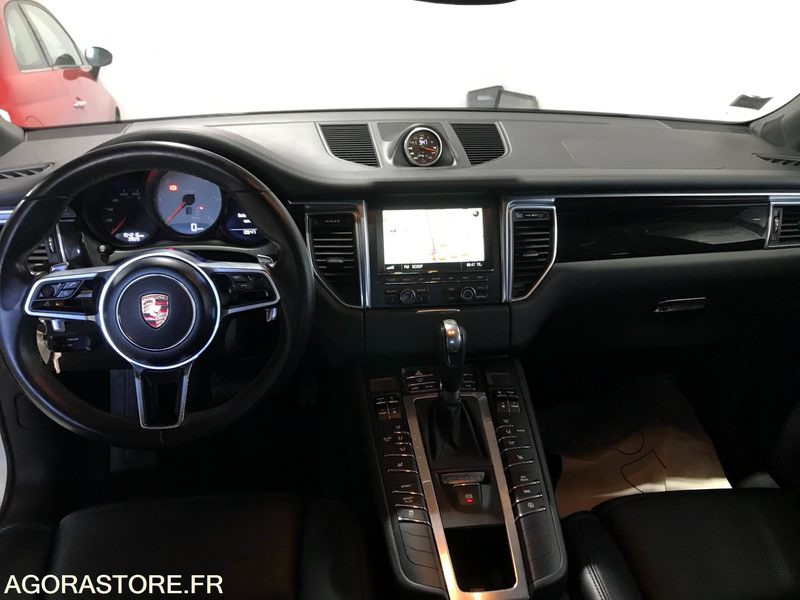 Porsche macan v6 tdi - 154 222 KM - 2015 - Автомобил: слика 5 Porsche macan v6 tdi - 154 222 KM - 2015 - Автомобил: слика 5