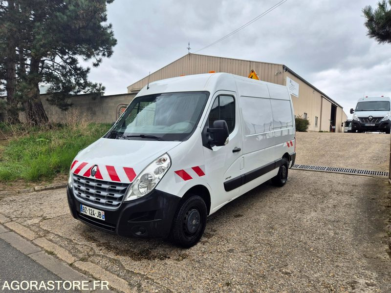 Renault master 2.3 dci 125 cv - 2011 - Товарно комбе: слика 5 Renault master 2.3 dci 125 cv - 2011 - Товарно комбе: слика 5