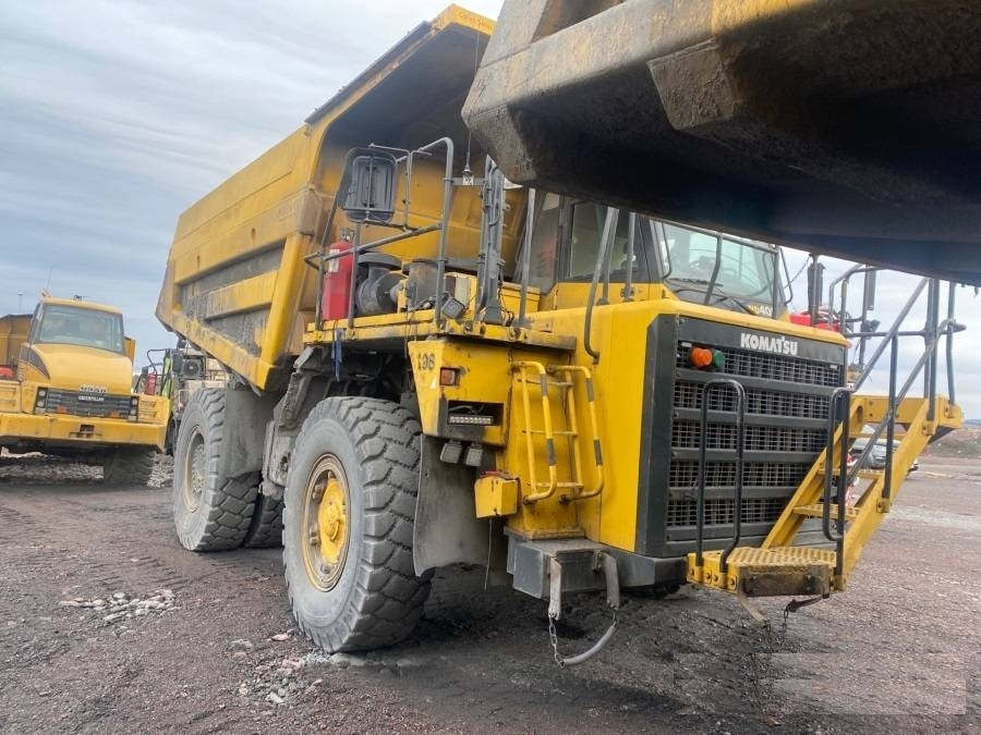 Komatsu HD405-7 - Голем истоварувач/ Камион за камења: слика 5 Komatsu HD405-7 - Голем истоварувач/ Камион за камења: слика 5