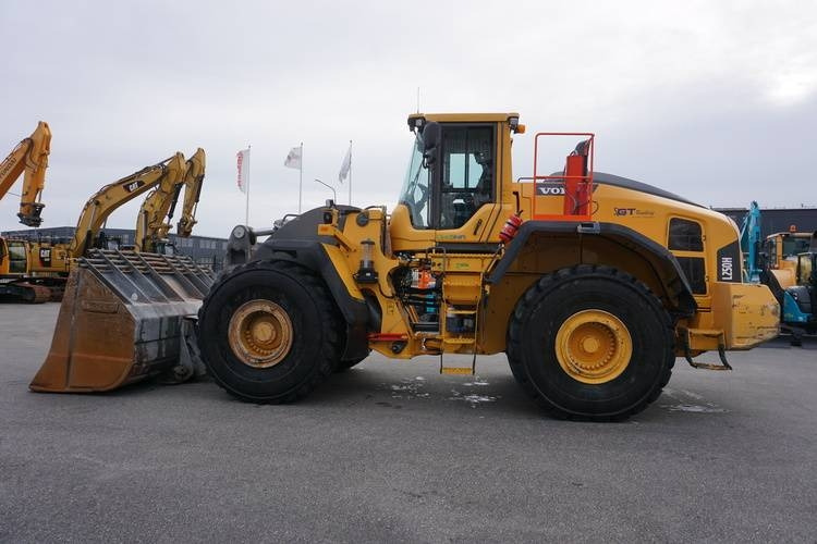 Volvo L250H - Натоварувач на тркала: слика 1 Volvo L250H - Натоварувач на тркала: слика 1
