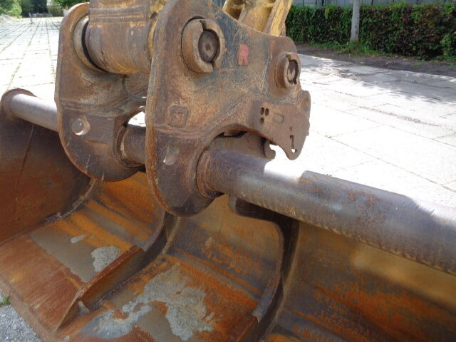 Лизинг на Komatsu PC210 LC-8 Komatsu PC210 LC-8: слика 17 Лизинг на Komatsu PC210 LC-8 Komatsu PC210 LC-8: слика 17