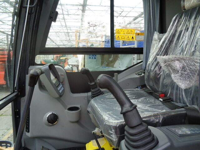 XCMG XE60DA - Багер гасеничар: слика 3 XCMG XE60DA - Багер гасеничар: слика 3