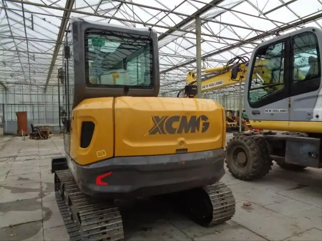 XCMG XE60GA - Багер гасеничар: слика 3 XCMG XE60GA - Багер гасеничар: слика 3