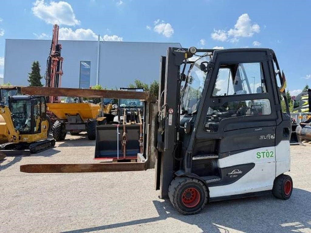 Linde E30 HL – 01/600 - Вилушкар: слика 2 Linde E30 HL – 01/600 - Вилушкар: слика 2