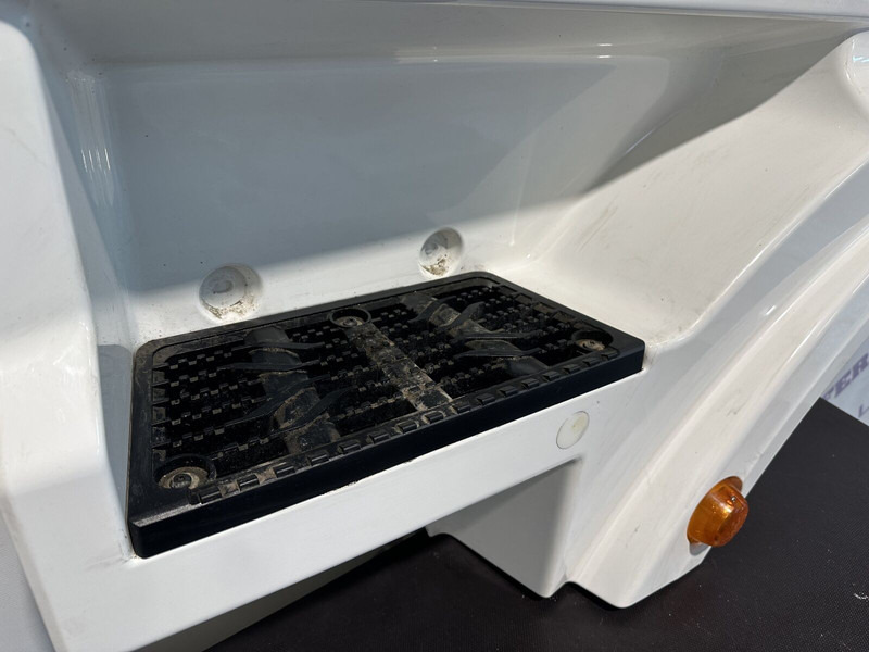 MAN TGX - Кабина и ентериер за Камион: слика 4 MAN TGX - Кабина и ентериер за Камион: слика 4