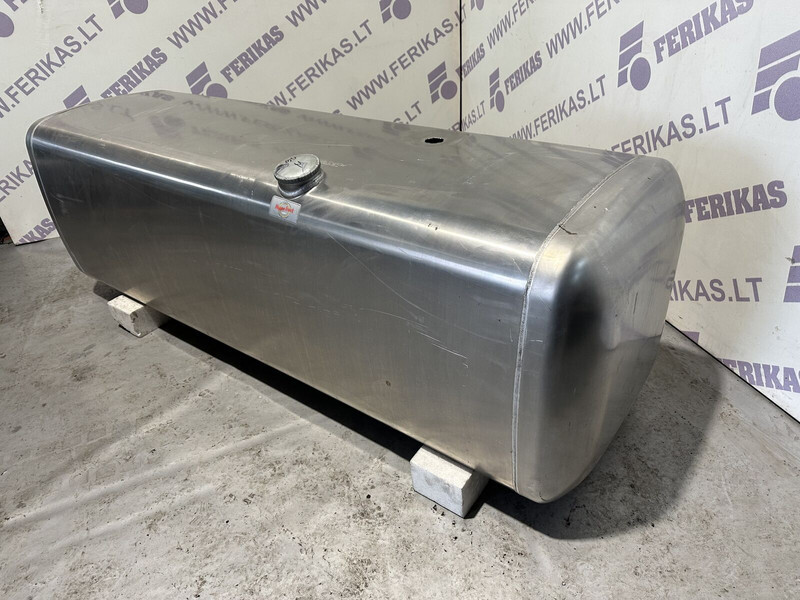 Mercedes-Benz  - Резервоар за гориво за Камион: слика 2 Mercedes-Benz  - Резервоар за гориво за Камион: слика 2