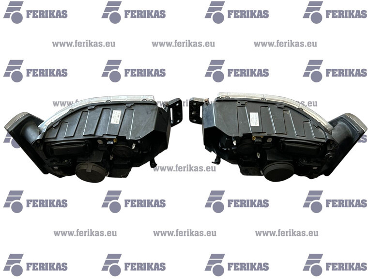 Renault T - Задни светла: слика 2 Renault T - Задни светла: слика 2