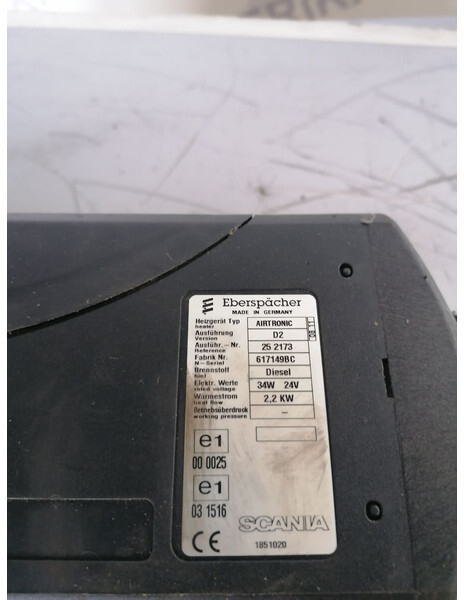 Scania auxiliary cab heater Eberspacher 2.2 KW - Греење/ Вентилација за Камион: слика 3 Scania auxiliary cab heater Eberspacher 2.2 KW - Греење/ Вентилација за Камион: слика 3