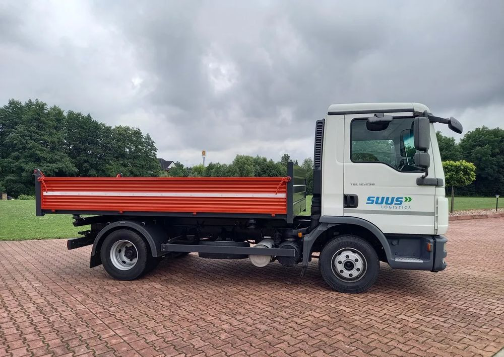 Кипер MAN TGL 12 250 EURO 5 WYWROTKA WYWROT KIPER: слика 6 Кипер MAN TGL 12 250 EURO 5 WYWROTKA WYWROT KIPER: слика 6