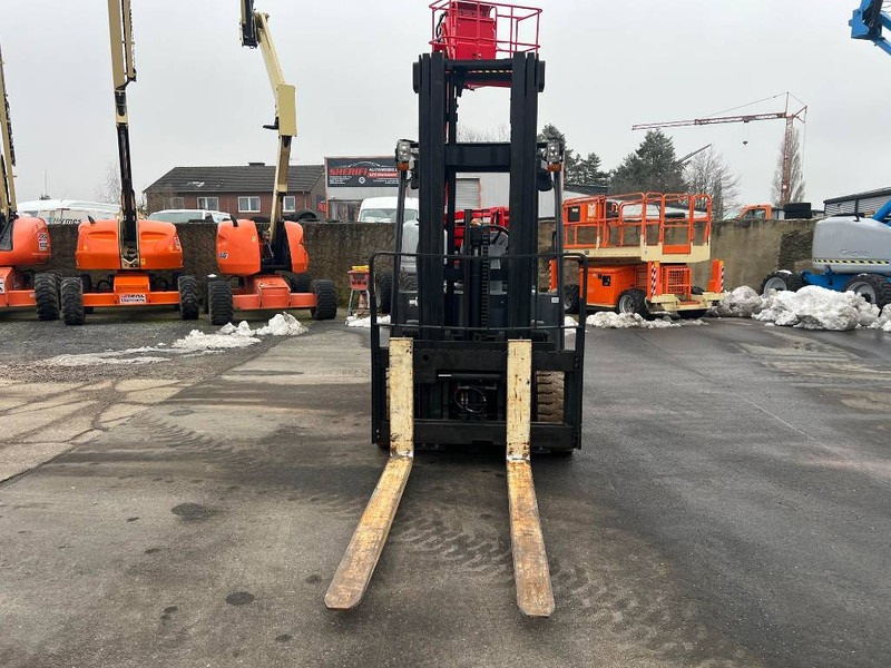 Doosan B50X5 5T 6m Triplex non-marking (1840) - Електричен вилушкар: слика 4 Doosan B50X5 5T 6m Triplex non-marking (1840) - Електричен вилушкар: слика 4