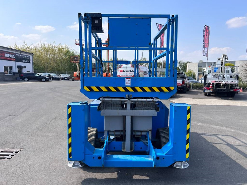 Кревач ножица Genie GS3268 RT diesel 4x4 12m (1480): слика 8 Кревач ножица Genie GS3268 RT diesel 4x4 12m (1480): слика 8