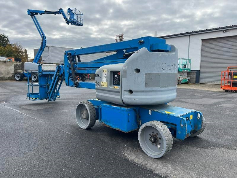 Genie Z40/23 NRJ elektro 14m (1825) - Дигачка зглобна платформа: слика 5 Genie Z40/23 NRJ elektro 14m (1825) - Дигачка зглобна платформа: слика 5