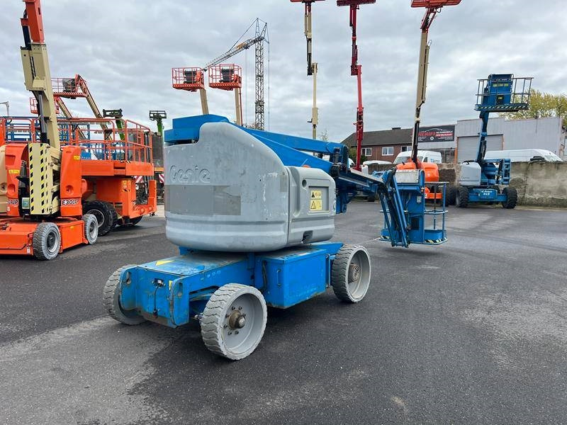 Genie Z40/23 NRJ elektro 14m (1825) - Дигачка зглобна платформа: слика 3 Genie Z40/23 NRJ elektro 14m (1825) - Дигачка зглобна платформа: слика 3