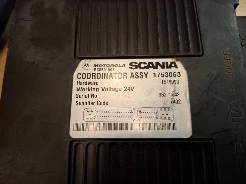 Cummins P 5317106 CM2350 ECM PCM - Единица за контрола: слика 4 Cummins P 5317106 CM2350 ECM PCM - Единица за контрола: слика 4
