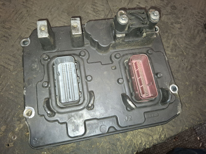 Cummins P 5317106 CM2350 ECM PCM - Единица за контрола: слика 1 Cummins P 5317106 CM2350 ECM PCM - Единица за контрола: слика 1