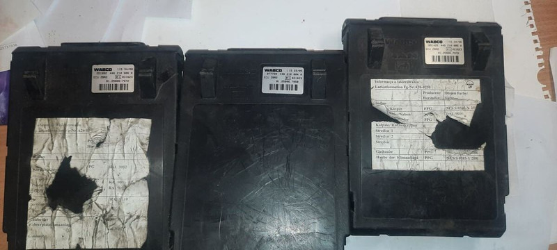 MAN IDSMS-2 WABCO 4461702000.\4462100070. BUS 81.25811.-7015 - Единица за контрола: слика 5 MAN IDSMS-2 WABCO 4461702000.\4462100070. BUS 81.25811.-7015 - Единица за контрола: слика 5