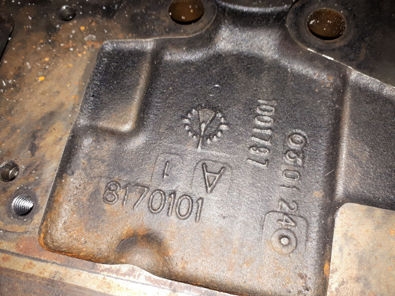 Scania Omni Link - Блок на цилиндерот: слика 3 Scania Omni Link - Блок на цилиндерот: слика 3