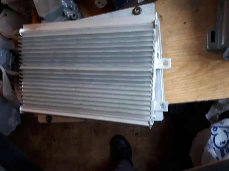 Scania двигателем 0 0281001322 - 1413154 - Единица за контрола: слика 2 Scania двигателем 0 0281001322 - 1413154 - Единица за контрола: слика 2