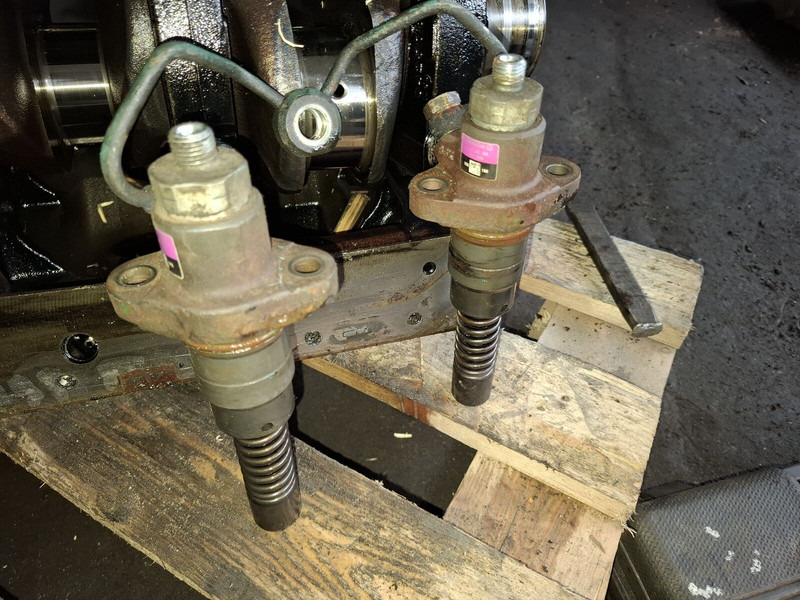 Volvo DCOOBF / Scania / D10a. D7a . D7C - Филтер за гориво: слика 4 Volvo DCOOBF / Scania / D10a. D7a . D7C - Филтер за гориво: слика 4