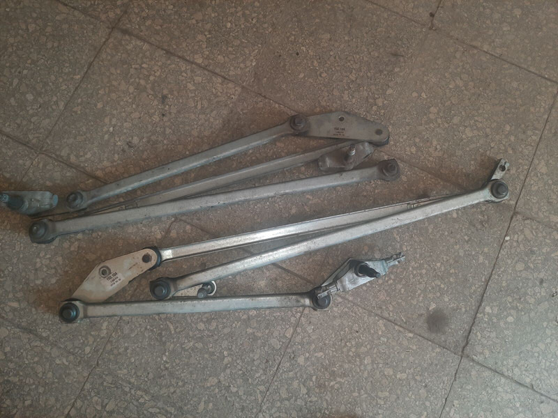 Volvo - Бришач: слика 1 Volvo - Бришач: слика 1