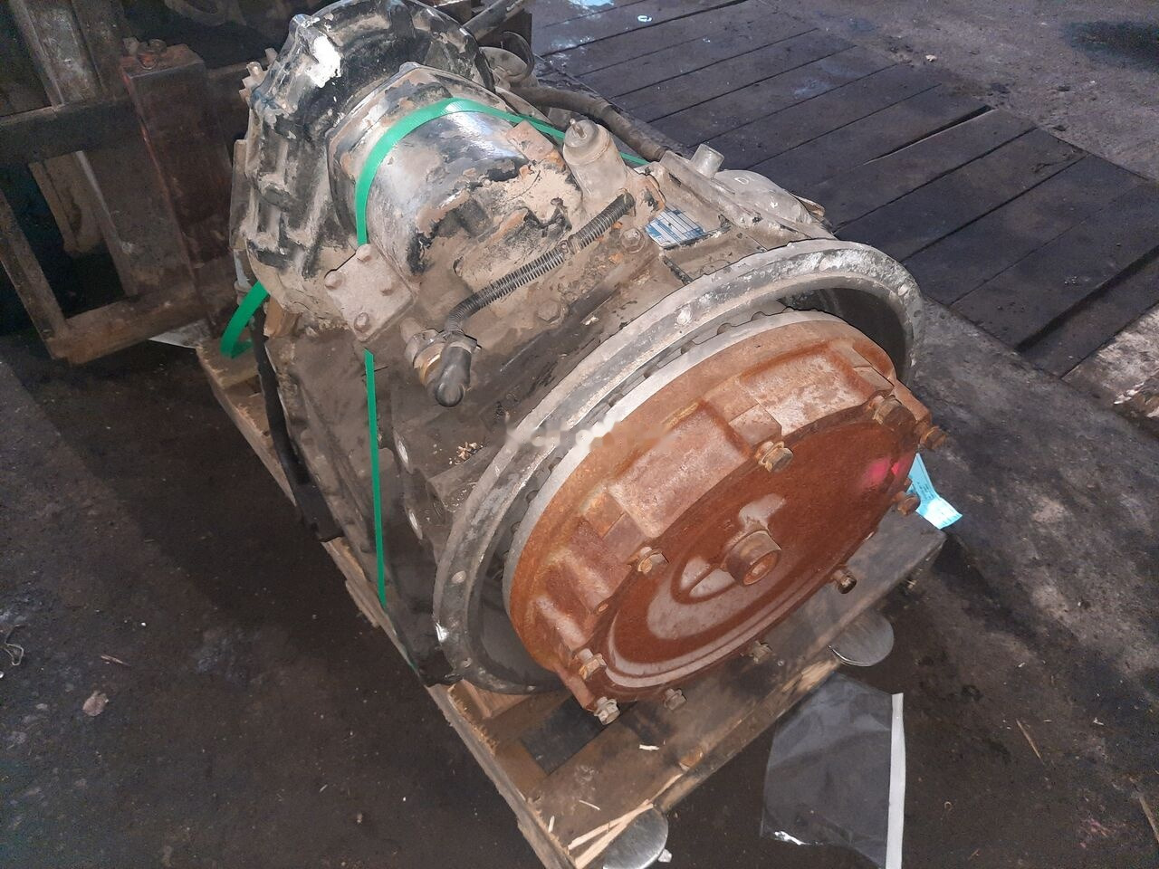 ZF 5HP 590 .5HP602c. 5HP502C . 5HP500 .4HP500 / dlya Mersede Scania Volvo B 6 - Менувач за Автобус: слика 4 ZF 5HP 590 .5HP602c. 5HP502C . 5HP500 .4HP500 / dlya Mersede Scania Volvo B 6 - Менувач за Автобус: слика 4
