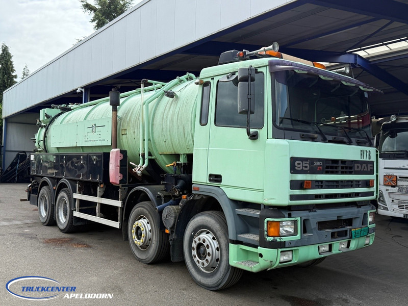 DAF XF 95.360 20400 Liter, 8x4 Steel springs - Вакуумски камион: слика 1 DAF XF 95.360 20400 Liter, 8x4 Steel springs - Вакуумски камион: слика 1