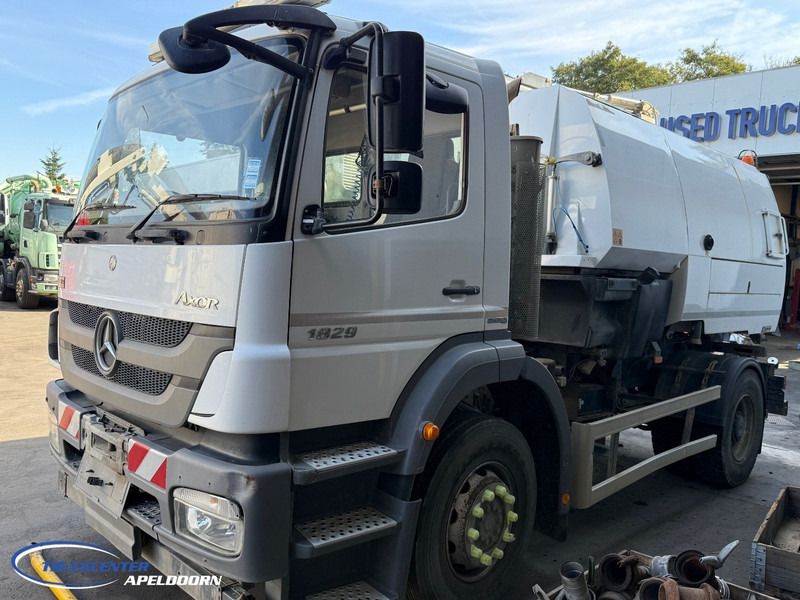 Mercedes-Benz Axor 1829 Johnston, Versnellingsbak of tussenbak probleem - Возило за метење: слика 2 Mercedes-Benz Axor 1829 Johnston, Versnellingsbak of tussenbak probleem - Возило за метење: слика 2