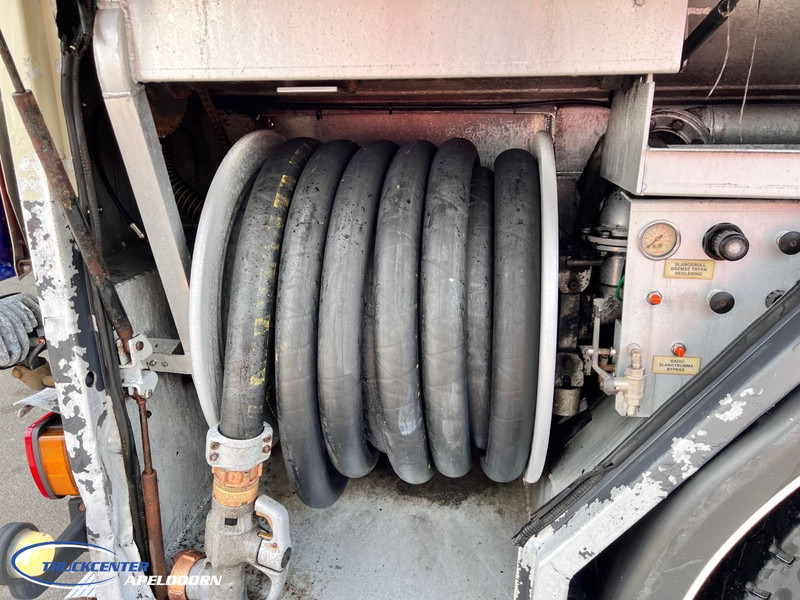 Камион цистерна Scania R620 V8 Manuel, Retarder, 19000 liter, 5 Compartments, Pump & Hoses: слика 6