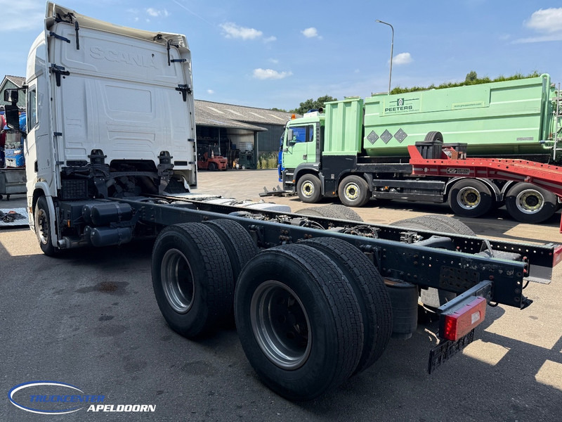 Scania R650 V8 NGS 6x4, Standclima, PTO, Retarder - Камион со кабинска шасија: слика 4 Scania R650 V8 NGS 6x4, Standclima, PTO, Retarder - Камион со кабинска шасија: слика 4