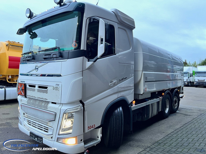 Volvo FH 540 HMK Bilcon 18800 Liter ADR, Retarder, Steering axle - Камион цистерна: слика 3 Volvo FH 540 HMK Bilcon 18800 Liter ADR, Retarder, Steering axle - Камион цистерна: слика 3