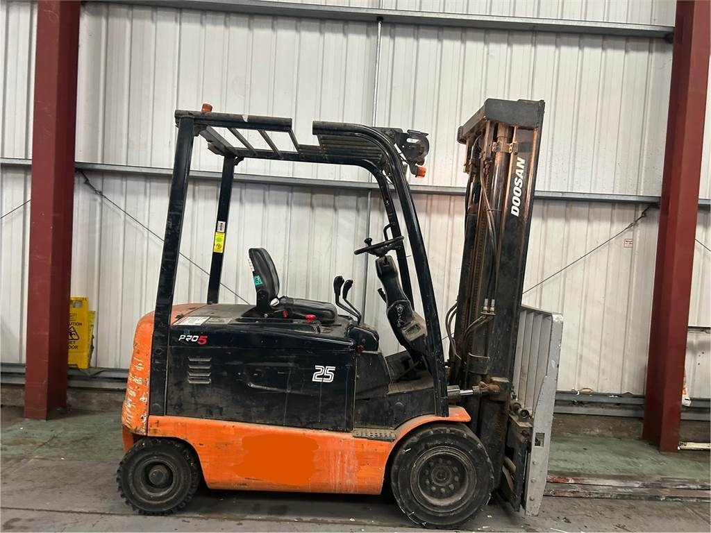 Doosan B25X-5 - Електричен вилушкар: слика 5 Doosan B25X-5 - Електричен вилушкар: слика 5