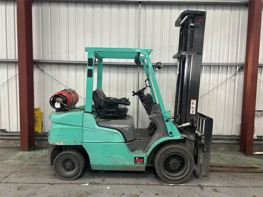 Mitsubishi FG30NT - Плински вилушкар: слика 5 Mitsubishi FG30NT - Плински вилушкар: слика 5