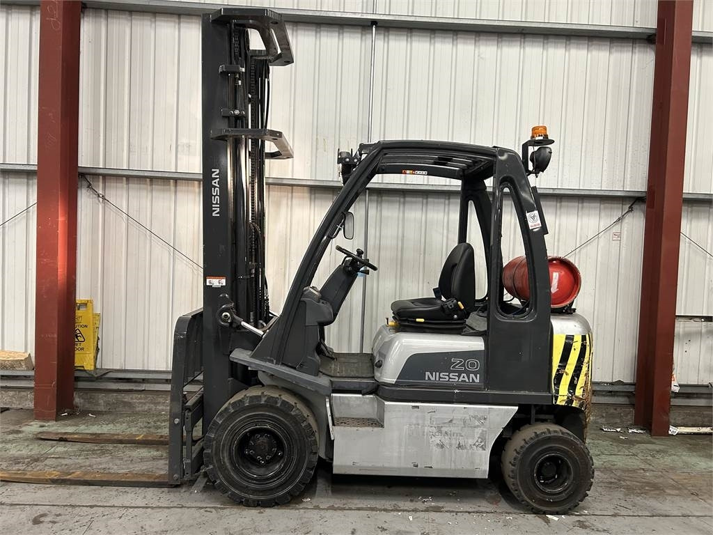 Nissan U1D2A20LQ - Плински вилушкар: слика 1 Nissan U1D2A20LQ - Плински вилушкар: слика 1