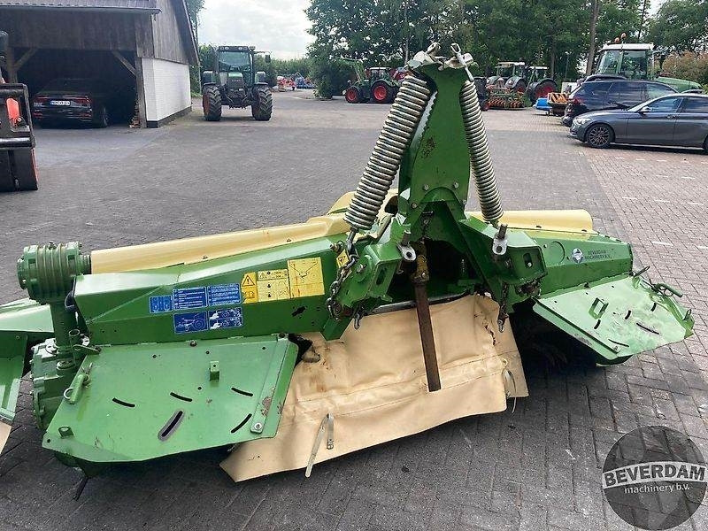 Krone Easy Cut B 1000 CV - EC F 320 CV - Косилка: слика 4 Krone Easy Cut B 1000 CV - EC F 320 CV - Косилка: слика 4