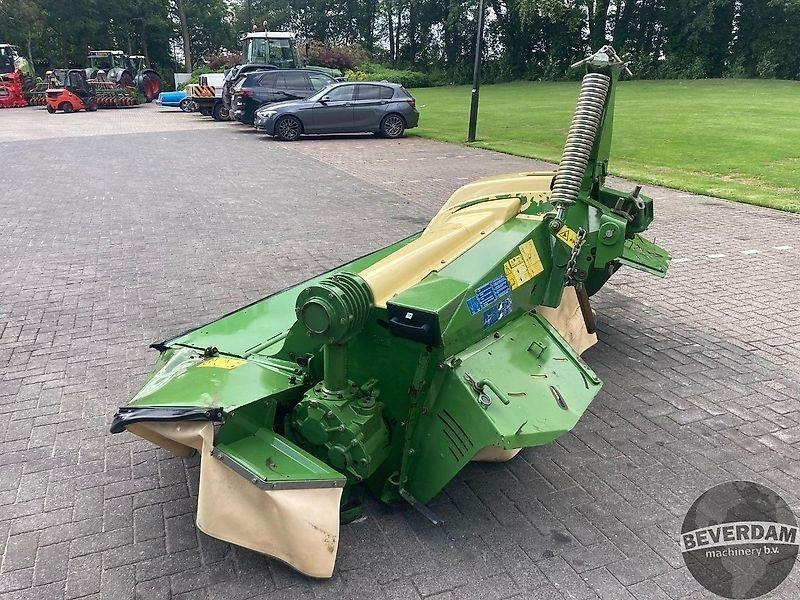 Krone Easy Cut B 1000 CV - EC F 320 CV - Косилка: слика 3 Krone Easy Cut B 1000 CV - EC F 320 CV - Косилка: слика 3
