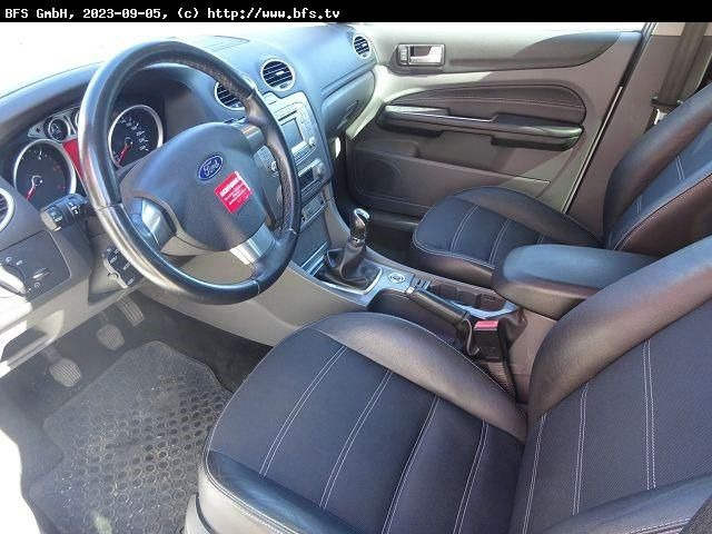 Ford Focus Turnier 1.6 TDCI - Товарно комбе: слика 4 Ford Focus Turnier 1.6 TDCI - Товарно комбе: слика 4