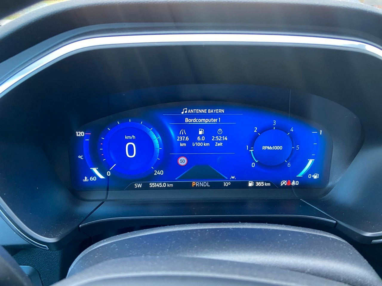 Ford Kuga Titanium 4X4 AWD - SUV: слика 2 Ford Kuga Titanium 4X4 AWD - SUV: слика 2