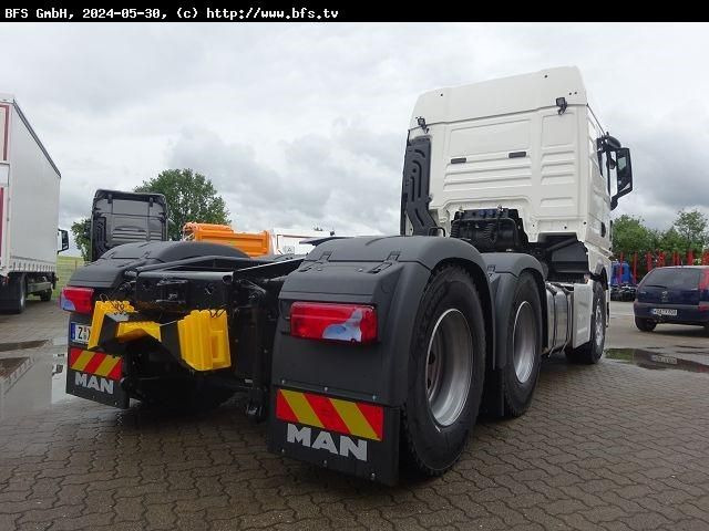 MAN TGX (TG3) 33.520 6x4 BL SA Kipphydraulik 6x4, 70 - Камион влекач: слика 3 MAN TGX (TG3) 33.520 6x4 BL SA Kipphydraulik 6x4, 70 - Камион влекач: слика 3