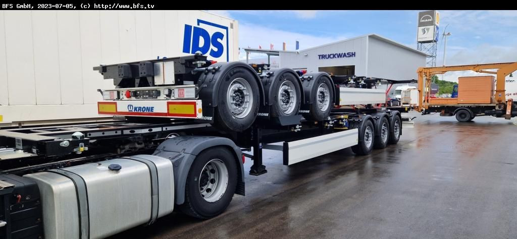 Krone Sattelauflieger Container Chassi SDC 27 eLTU5-2 Krone Sattelauflieger Container Chassi SDC 27 eLTU5-2 - Транспортер на контејнер/ Полуприколка со променливо тело: слика 2 Krone Sattelauflieger Container Chassi SDC 27 eLTU5-2 Krone Sattelauflieger Container Chassi SDC 27 eLTU5-2 - Транспортер на контејнер/ Полуприколка со променливо тело: слика 2