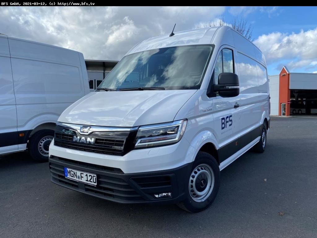 MAN TGE 3.180 4x2 F SB Automatik, keine AHK, 3-Sitze - Товарно комбе: слика 1 MAN TGE 3.180 4x2 F SB Automatik, keine AHK, 3-Sitze - Товарно комбе: слика 1