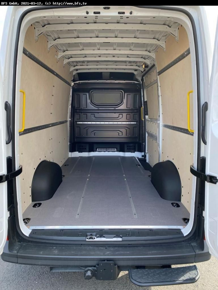 MAN TGE 3.180 4x2 F SB Automatik, keine AHK, 3-Sitze - Товарно комбе: слика 3 MAN TGE 3.180 4x2 F SB Automatik, keine AHK, 3-Sitze - Товарно комбе: слика 3