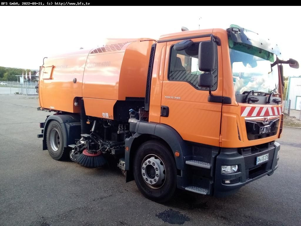 MAN TGM 15.290 4x2 BL CityFant 6000 SH Doppelseitige - Возило за метење: слика 2 MAN TGM 15.290 4x2 BL CityFant 6000 SH Doppelseitige - Возило за метење: слика 2
