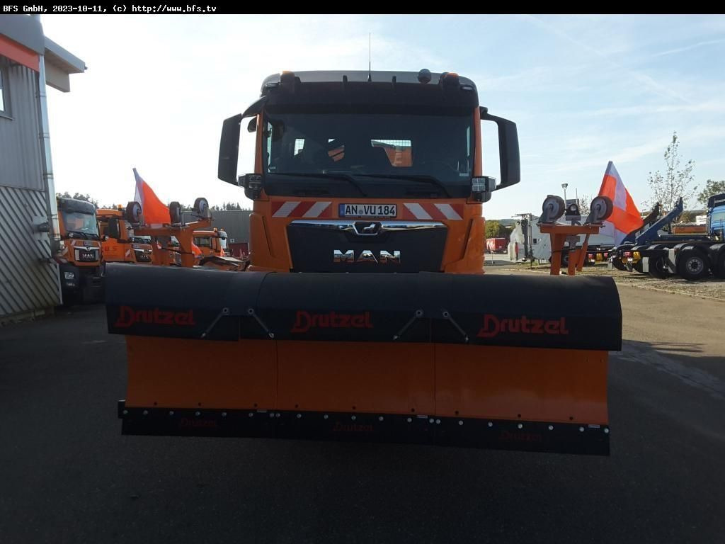 MAN TGS (TG3) 18.510 4x4 BL CH Winterdienst, Kipper - Кипер: слика 2 MAN TGS (TG3) 18.510 4x4 BL CH Winterdienst, Kipper - Кипер: слика 2