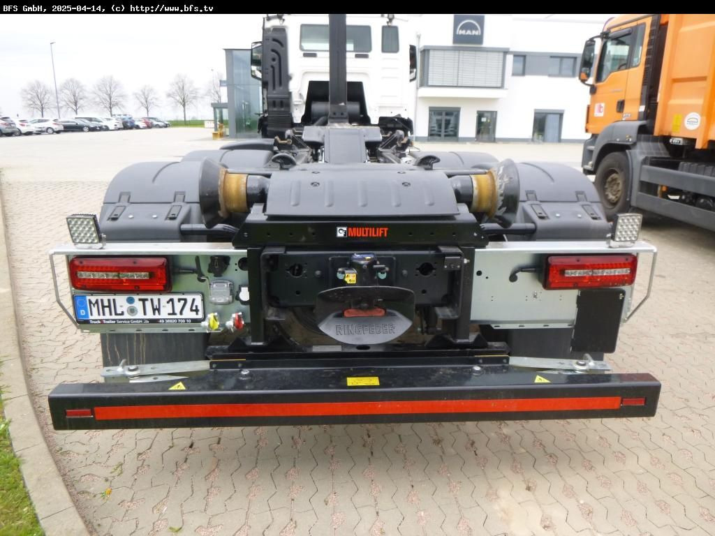 MAN TGS (TG3) 26.520 6x2-4 BL CH HIAB - Камион со кука за подигање: слика 3 MAN TGS (TG3) 26.520 6x2-4 BL CH HIAB - Камион со кука за подигање: слика 3