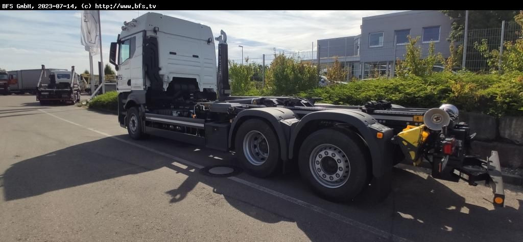 MAN TGX (TG3) 26.510 6x2-4 BL CH RS 21.70 Meiller - Камион со кука за подигање: слика 2 MAN TGX (TG3) 26.510 6x2-4 BL CH RS 21.70 Meiller - Камион со кука за подигање: слика 2